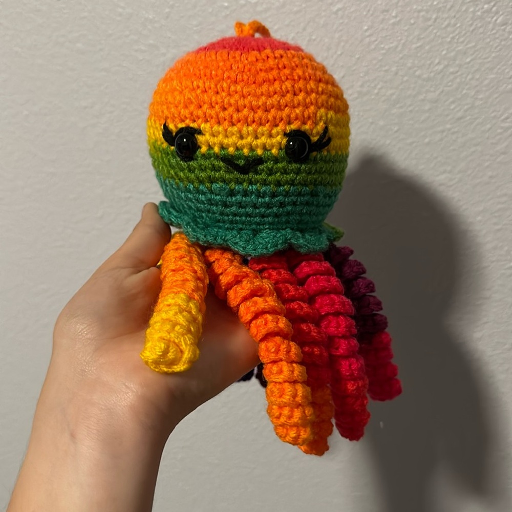 Crochet Octopus - Picture 1 of 6